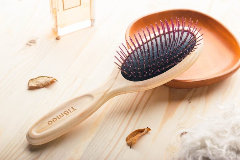 純鈦針長柄檜木梳